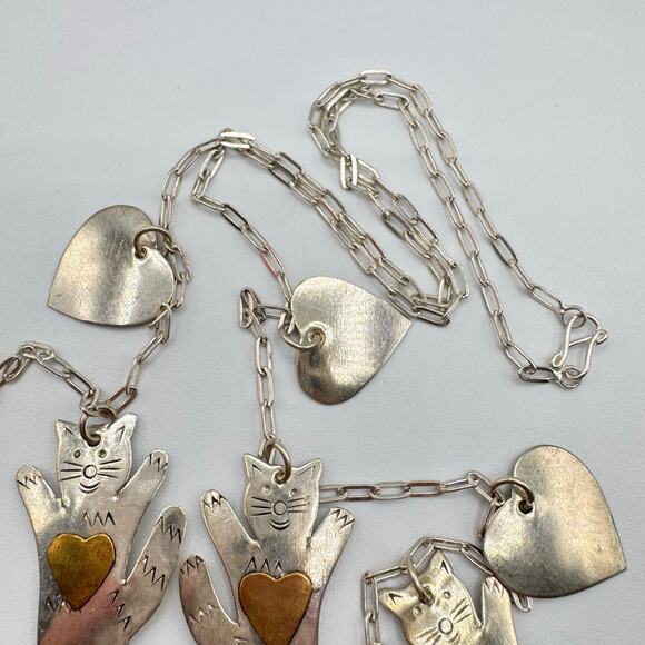 Vintage Silver Tone Cats Hearts Charm Necklace Brass Hearts Lightweight Artisan - Picture 10 of 15